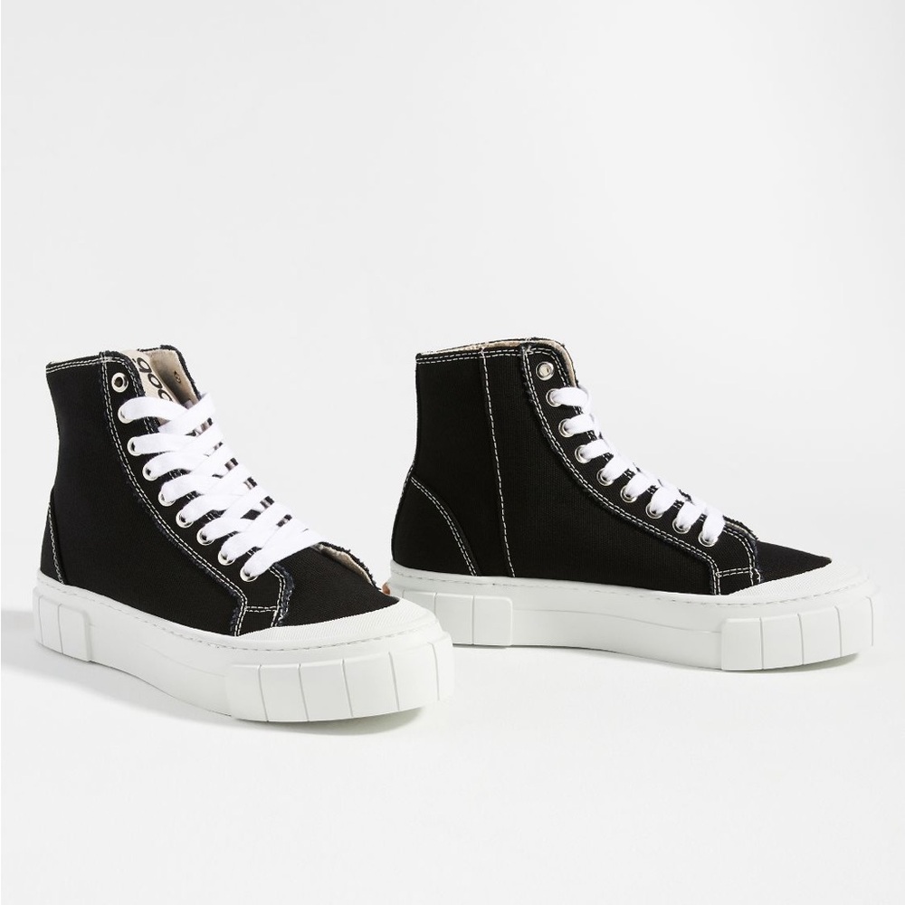 Good News Juice Sneaker